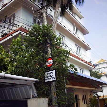 East Coast Otel Thiruvananthapuram Dış mekan fotoğraf