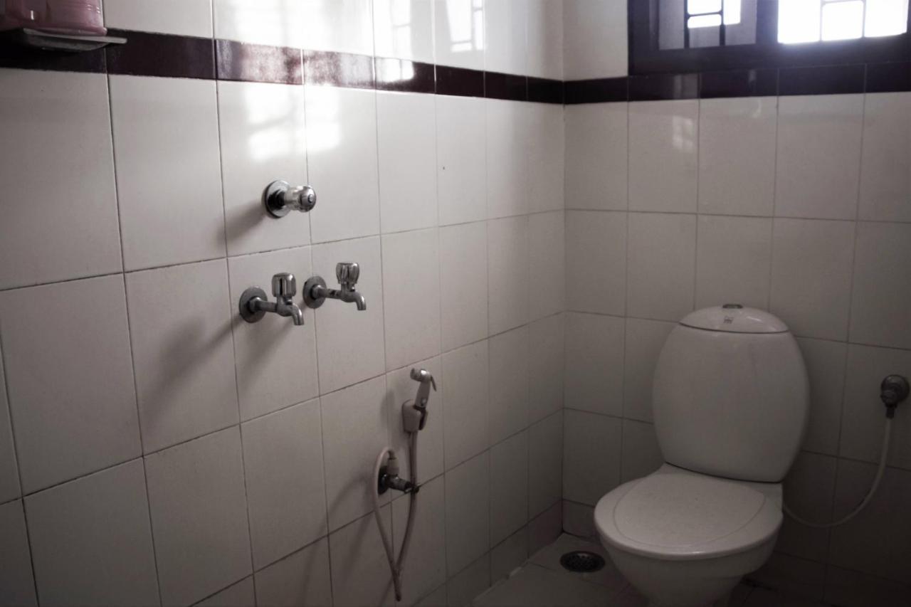 East Coast Otel Thiruvananthapuram Dış mekan fotoğraf