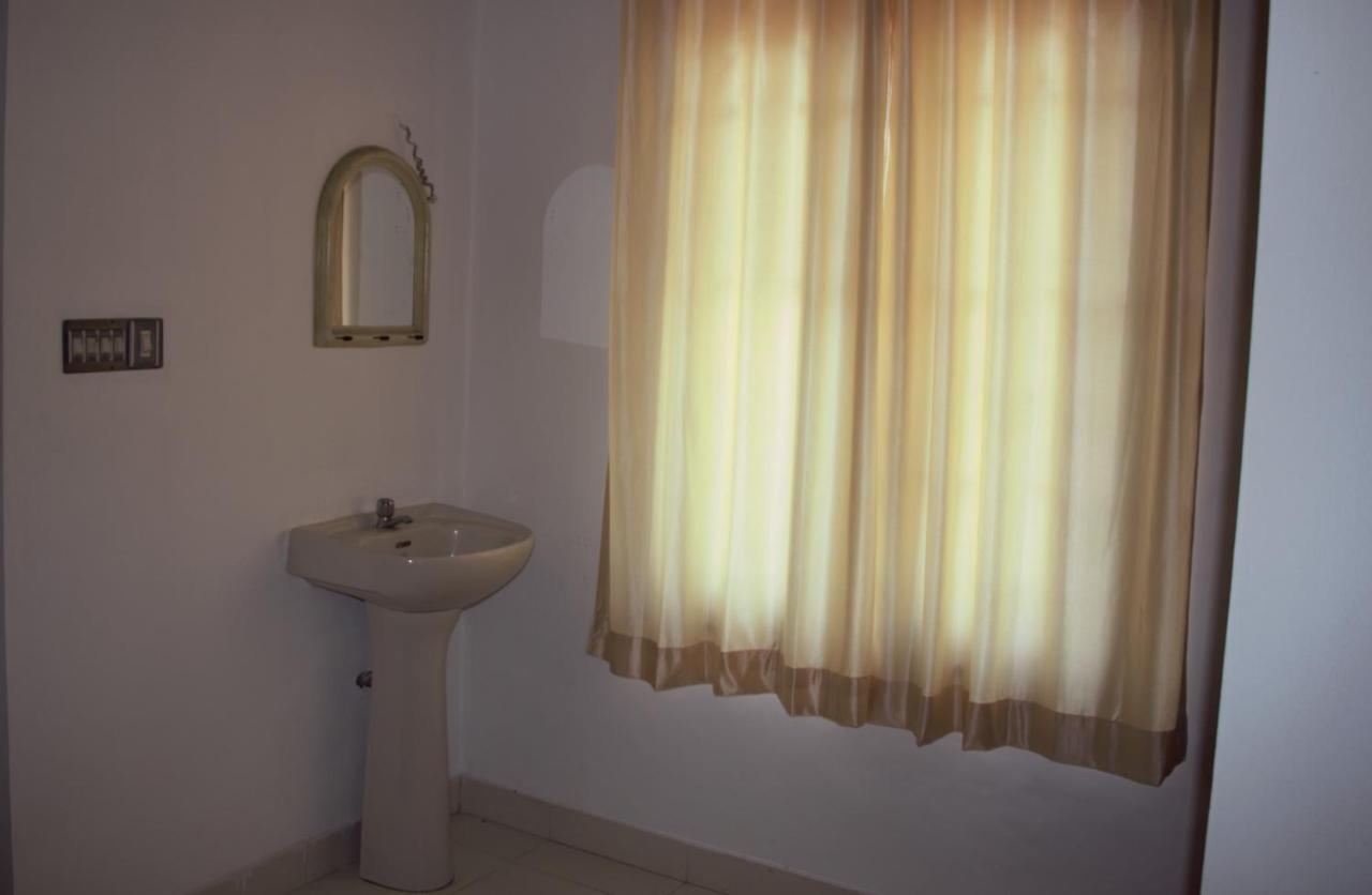 East Coast Otel Thiruvananthapuram Dış mekan fotoğraf