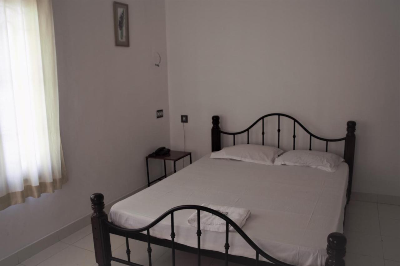 East Coast Otel Thiruvananthapuram Dış mekan fotoğraf