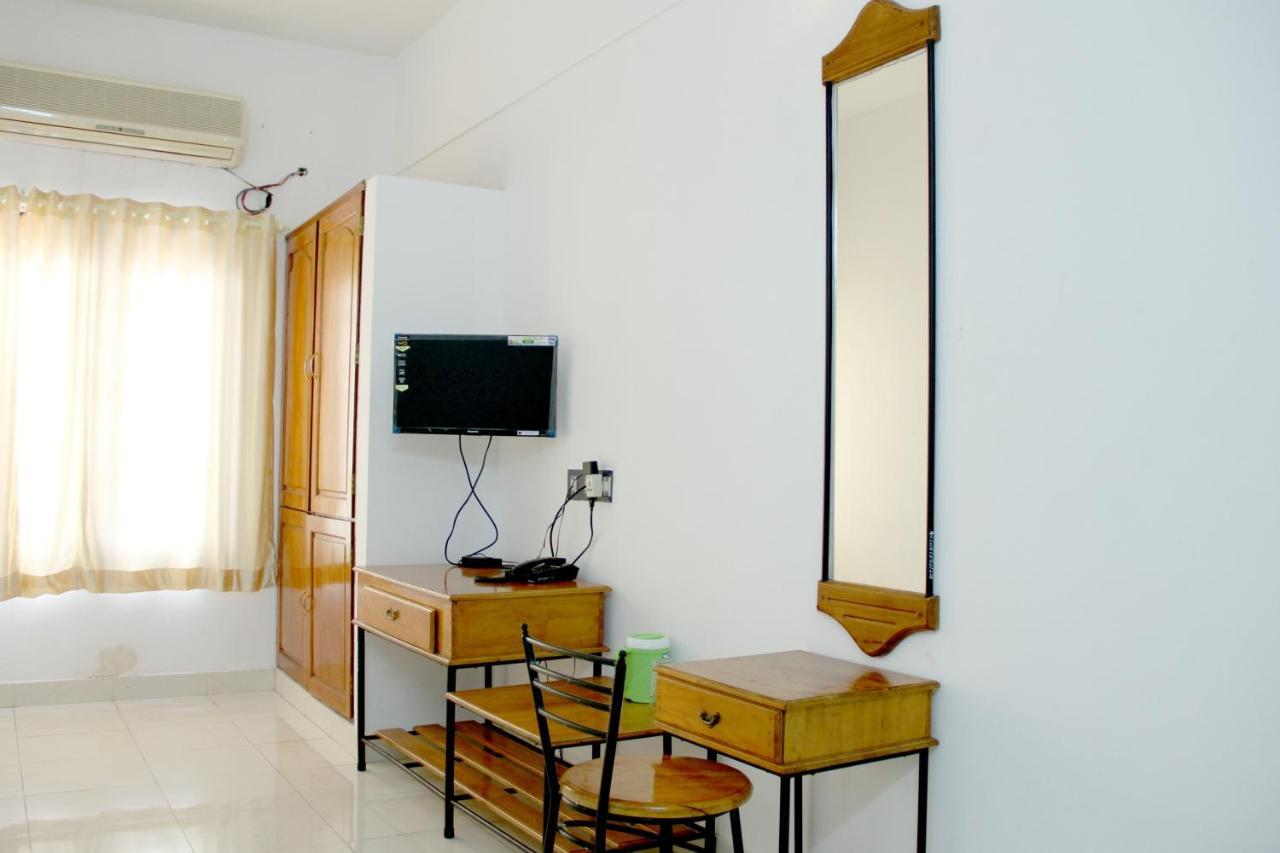 East Coast Otel Thiruvananthapuram Dış mekan fotoğraf